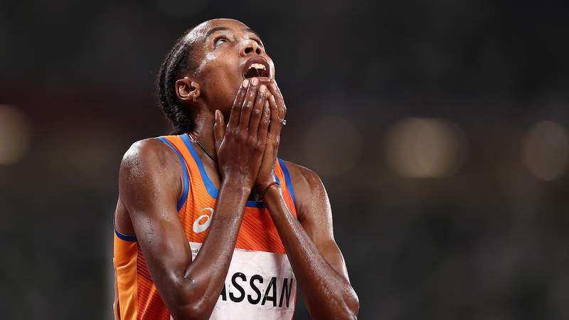 Hassan secures 5K gold, first in quest for historic triple