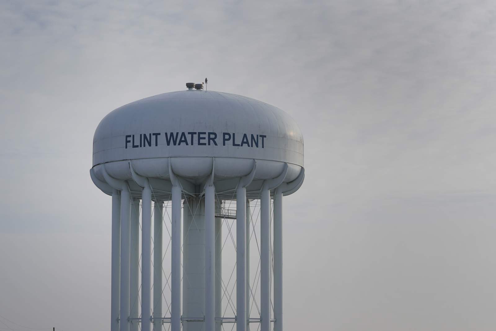 Lawyers seeking 32% of $641M Flint tainted water settlement