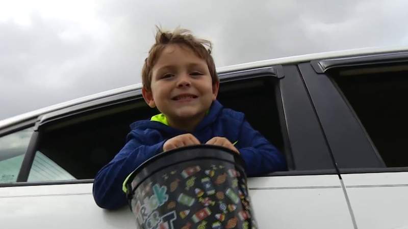 Happy Halloween! WSLS held drive-thru trick-or-treating at Layman Family Farms