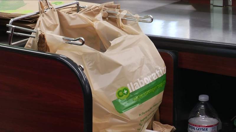 Roanoke City Council approves 5-cent plastic bag tax