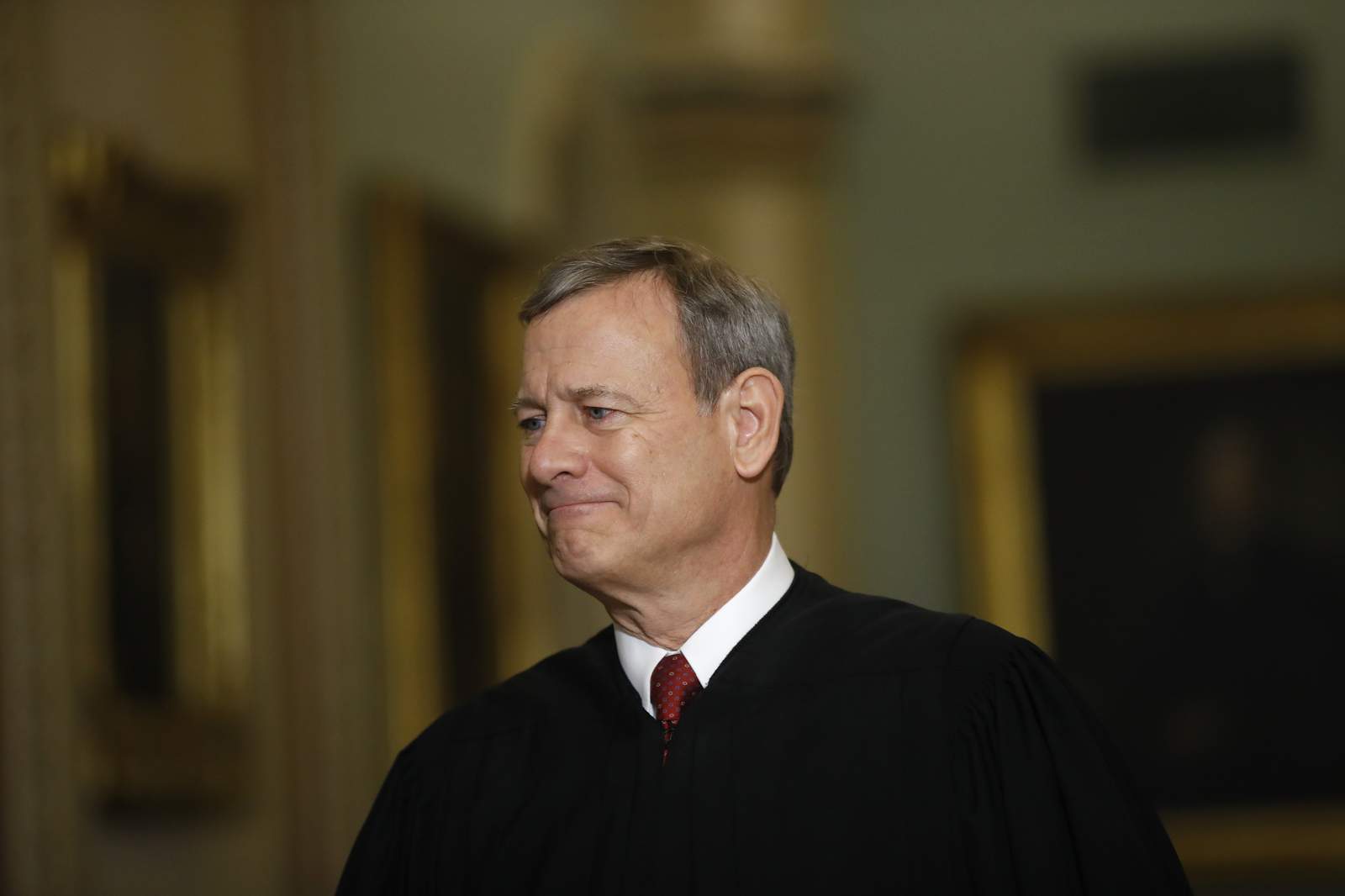 Roberts a pivotal vote in the Supreme Court's big opinions