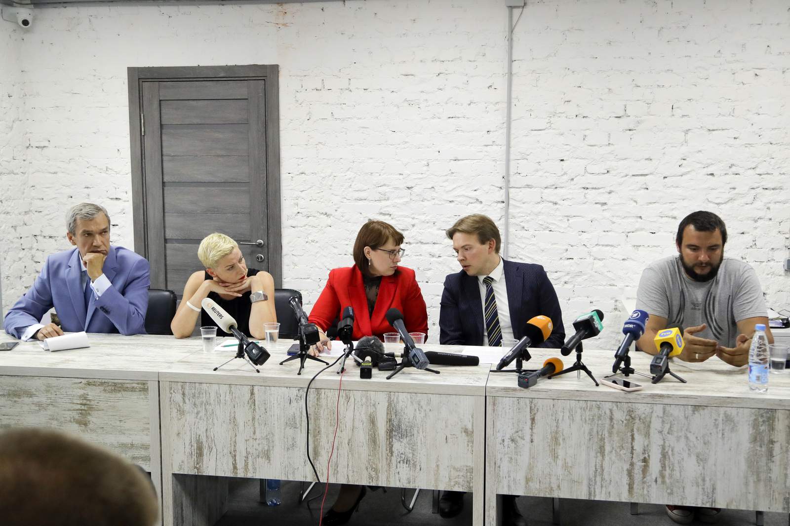 AP Interview: Ex-official urges transition talks in Belarus
