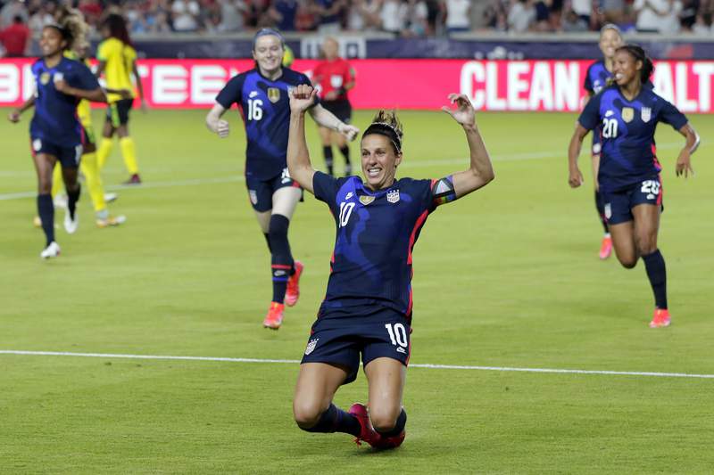 Carli Lloyd makes U.S. soccer team for her 4th Olympics