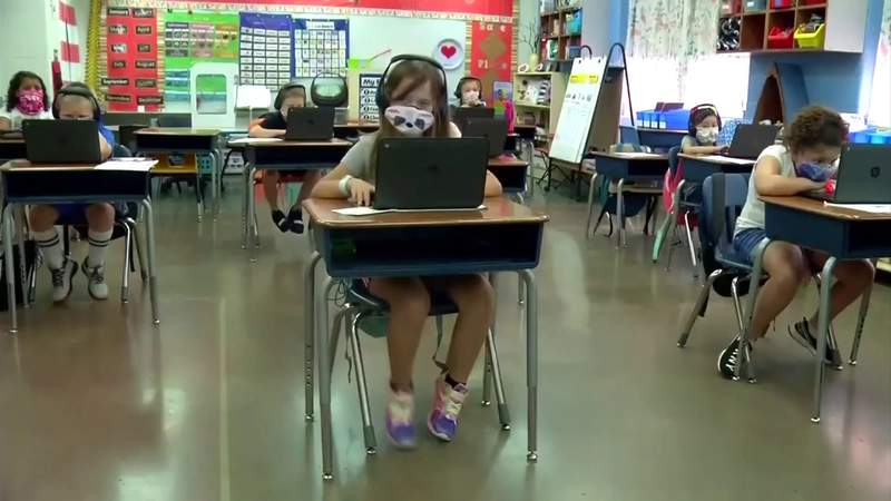 As COVID-19 cases rise, leaders stand by decision to require masks in Virginia schools