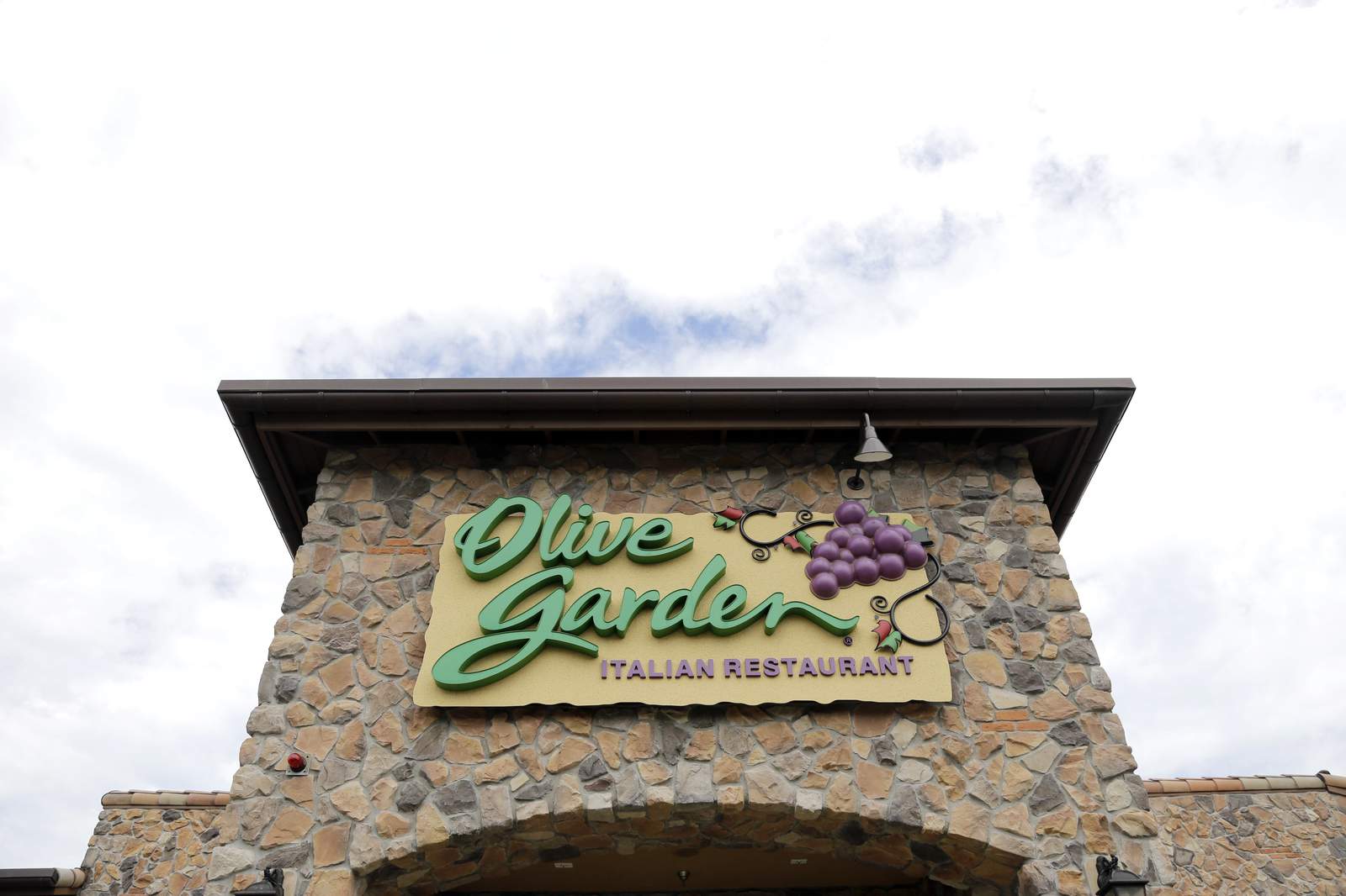 Free breadsticks and reasons for hope at Olive Garden