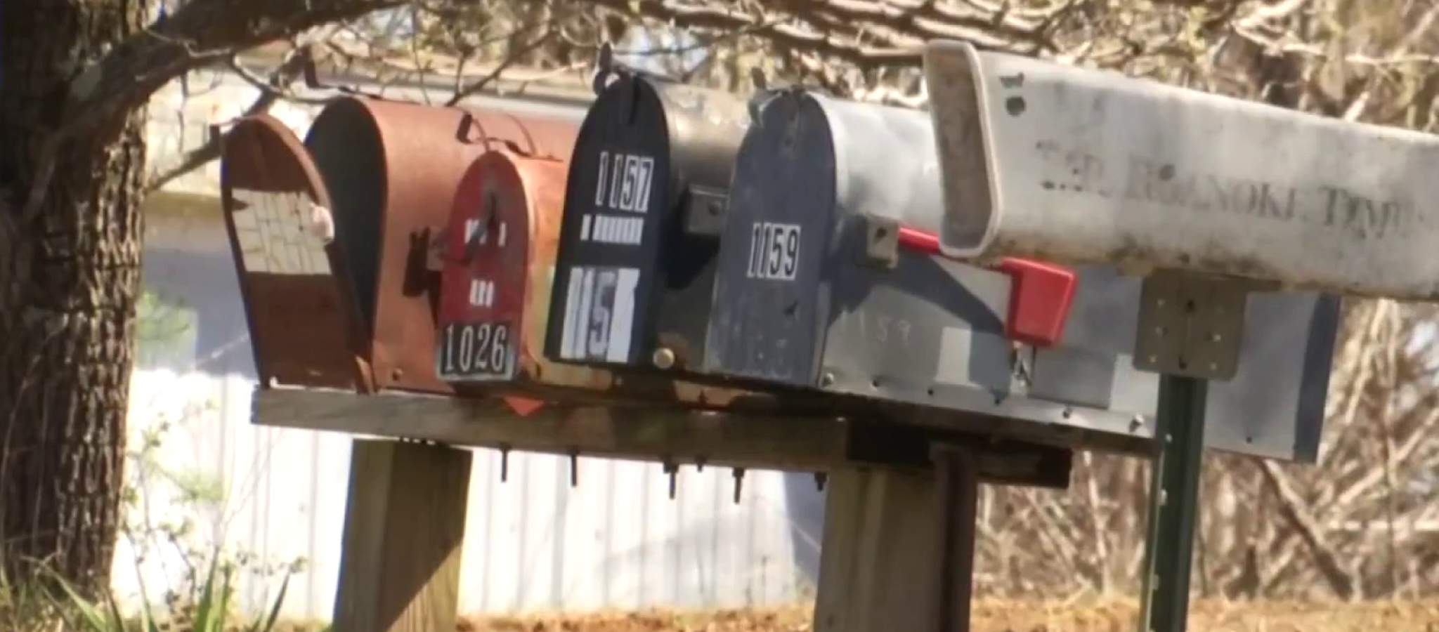 Bedford County Sheriff’s Office looks for suspects stealing mail