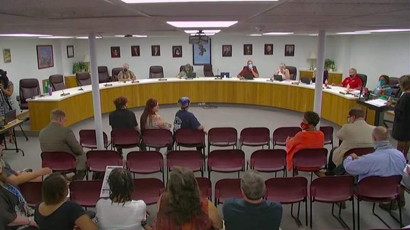 Person removed from Franklin County School Board meeting after outburst