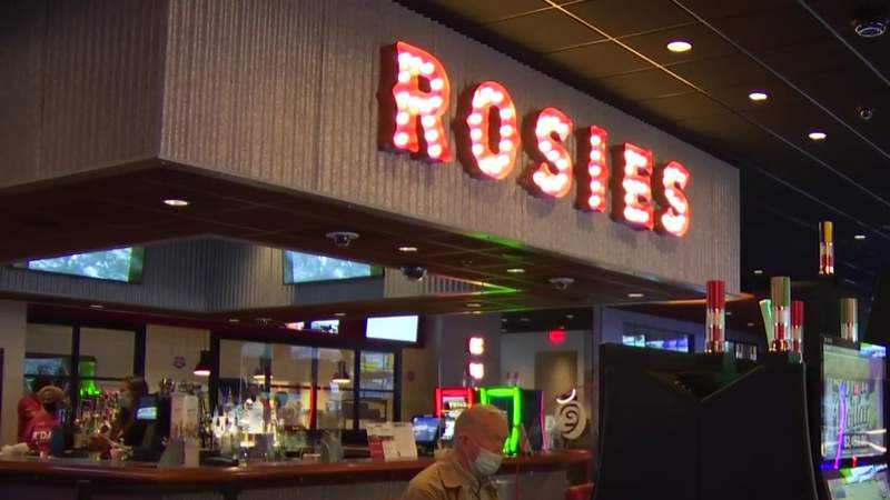 Rosie’s celebrates two years of gaming in Virginia