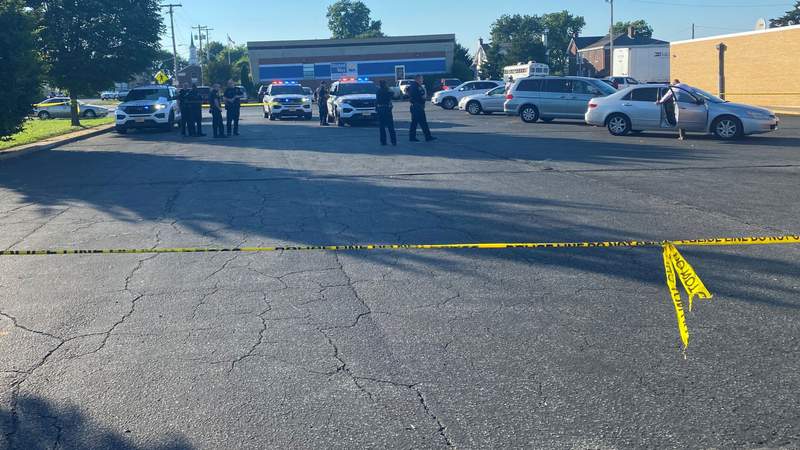 UPDATE: 23-year-old man dead after shooting at Lynchburg Family Dollar on Fort Avenue