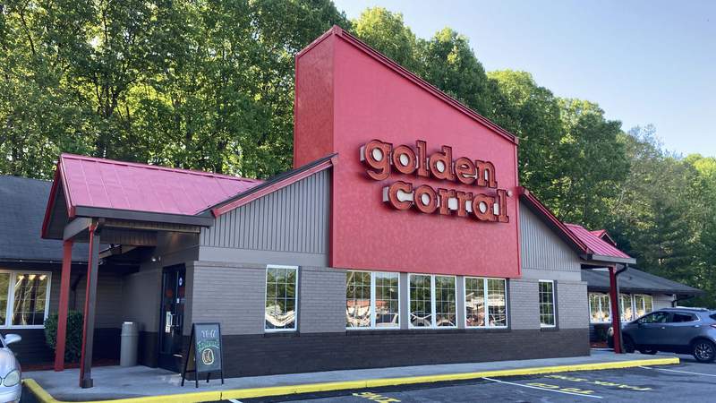 Golden Corral reopens in Lynchburg with a new look