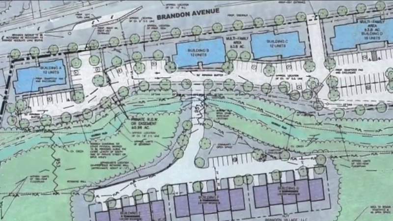 Developer hosts community meeting for proposed Brandon Avenue housing in Roanoke