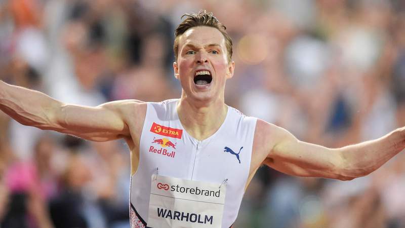 Karsten Warholm breaks 29-year-old 400m hurdles world record