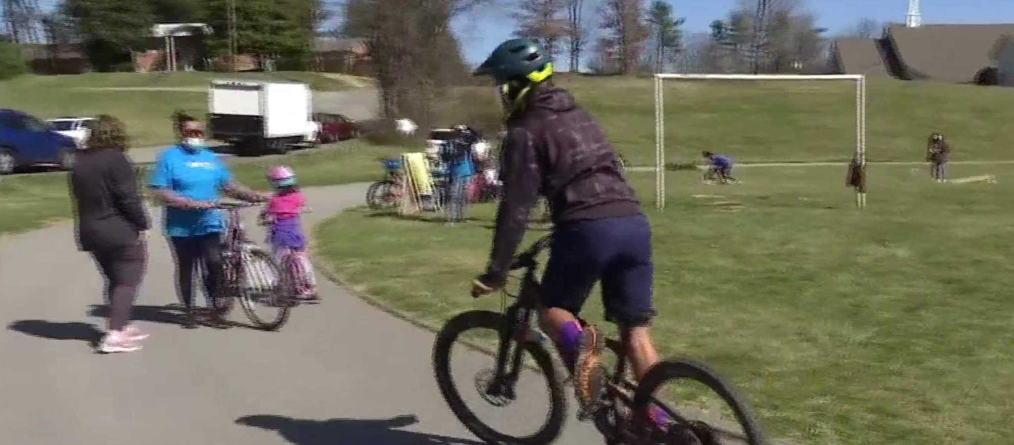 Outdoor event in Roanoke features free helmets, lessons on bike safety