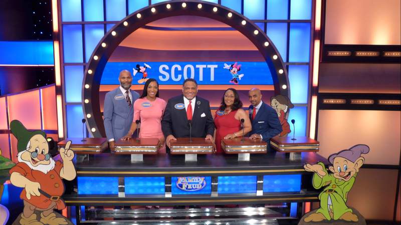 Family of NASCAR’s Wendell Scott wins their episode of ‘Family Feud’