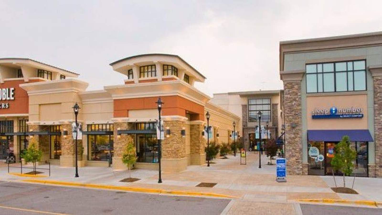 Roanoke’s Valley View Mall owners file for bankruptcy