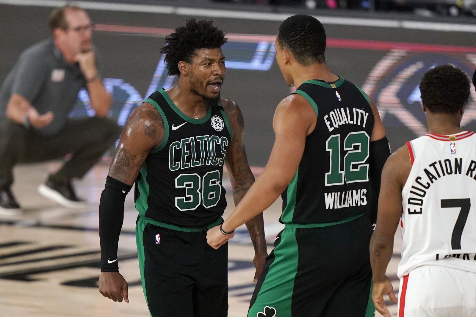 Tatum, Smart lift Boston past Toronto, Celtics take 2-0 lead