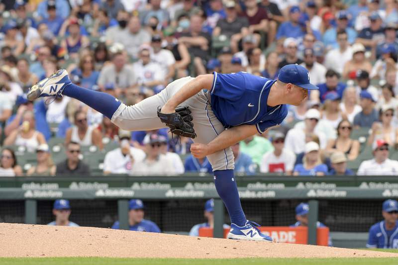 Bubic takes no-hitter into 7th, Royals beat Cubs 4-2