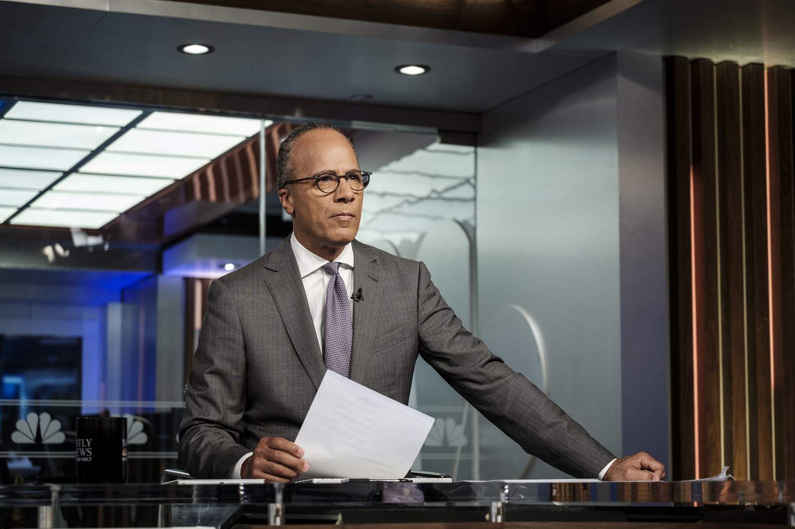 NBC's Holt adds empathetic commentaries to news anchor role