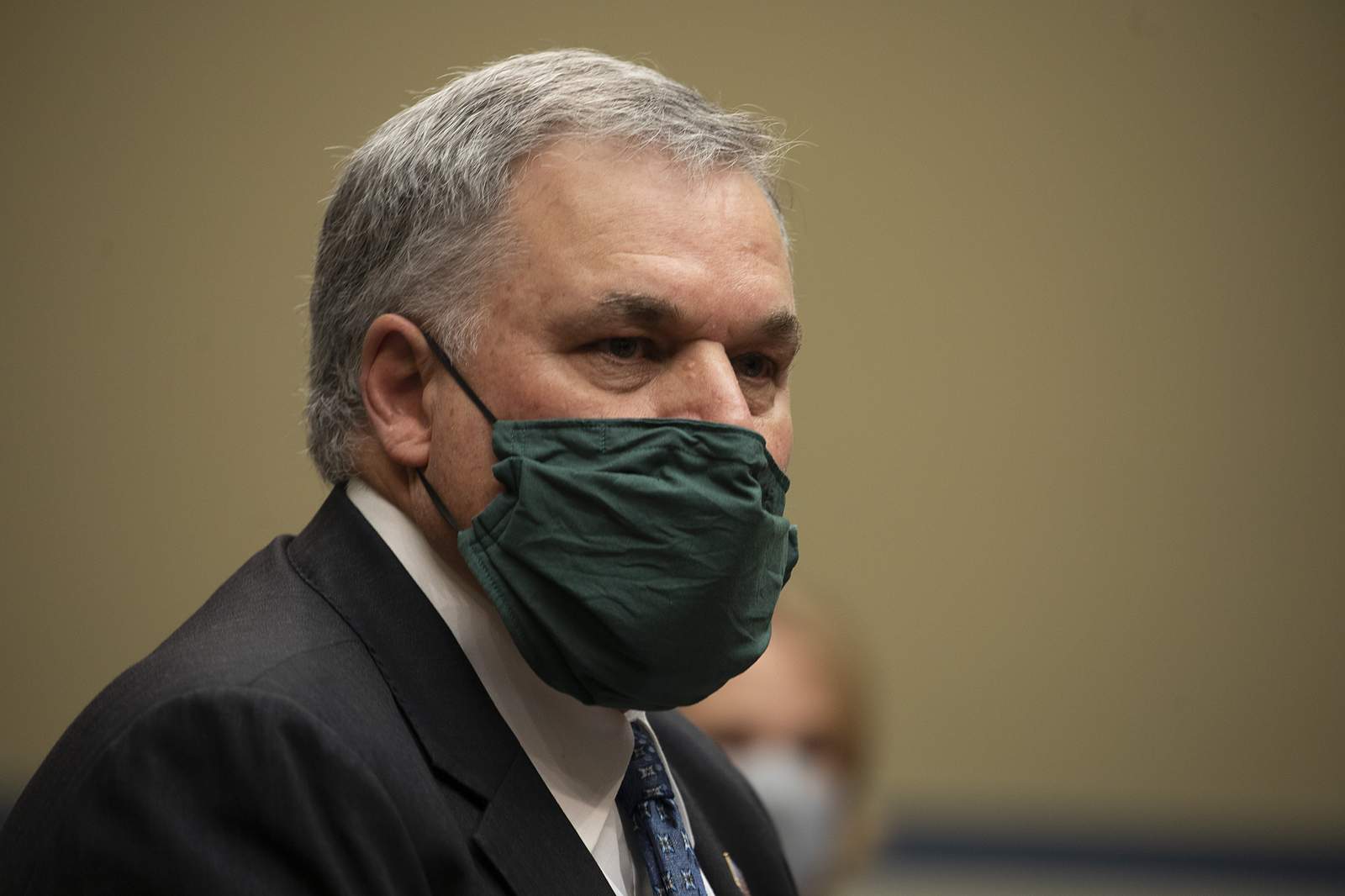 IRS chief: agency reaching out on pandemic relief payments