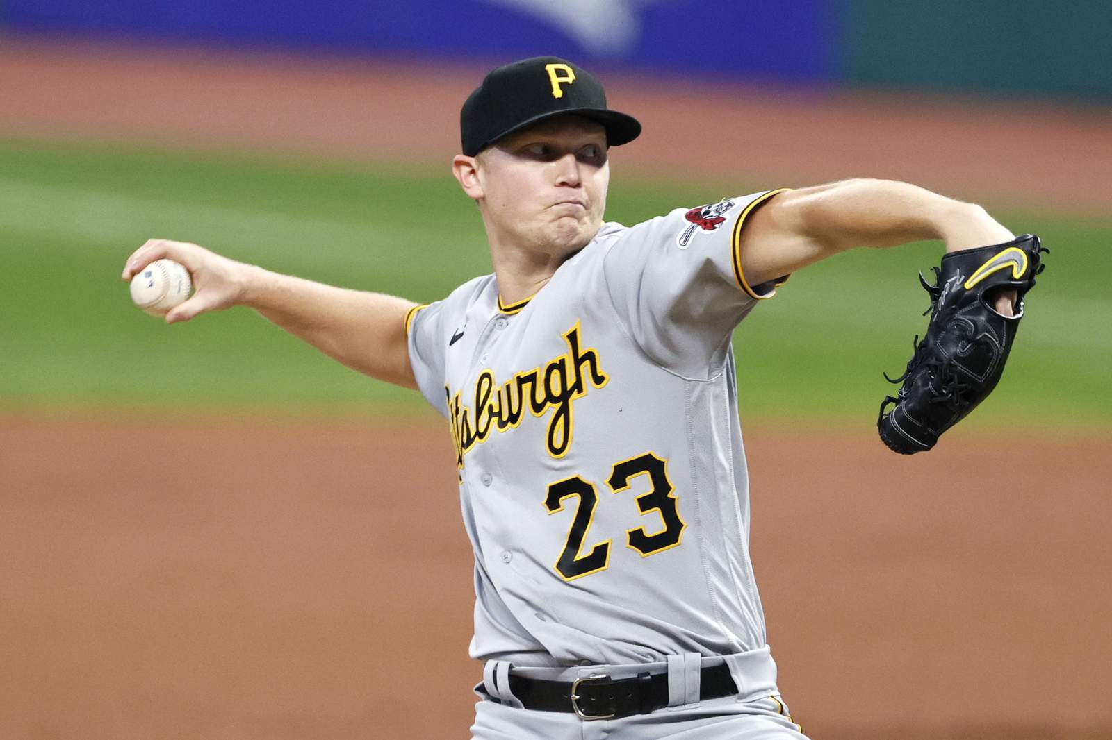Pirates' Keller pulled 5 no-hit innings, Indians bunt in 7th