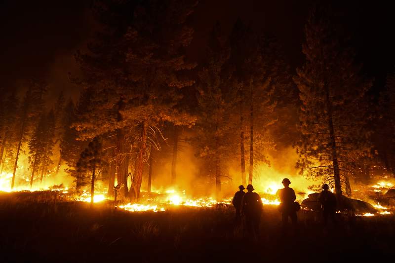 South Lake Tahoe residents can return as fire threat eases