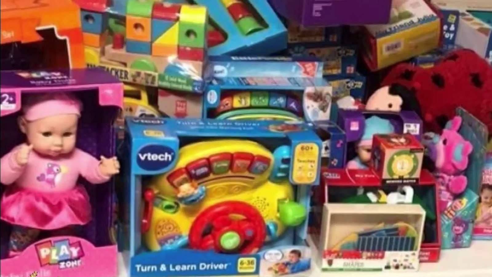 Roanoke groups partnering to collect toys for foster children