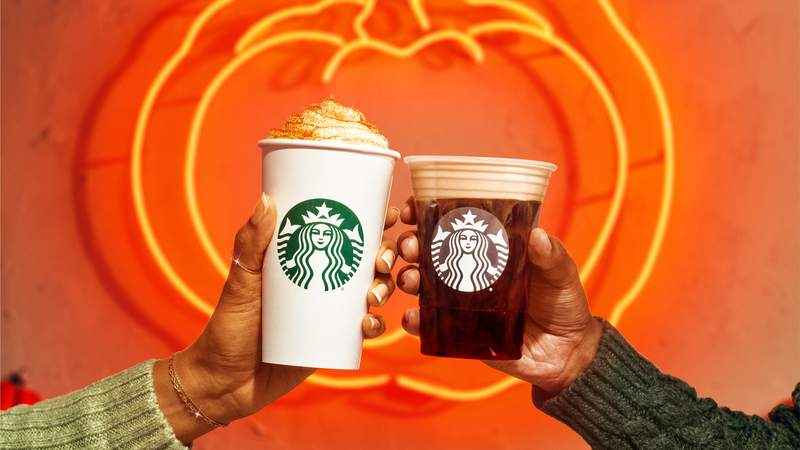 Pumpkin spice lattes return! Starbucks’ fall menu now available nationwide