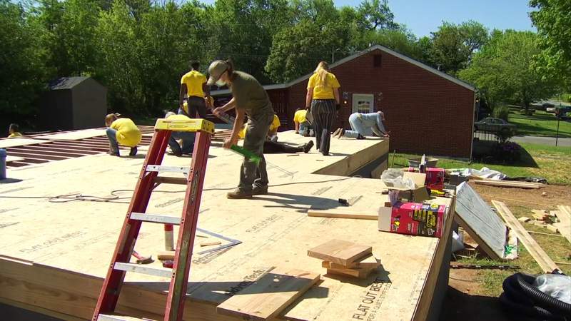 Volunteers from Marvin team up to build “Home for Good”