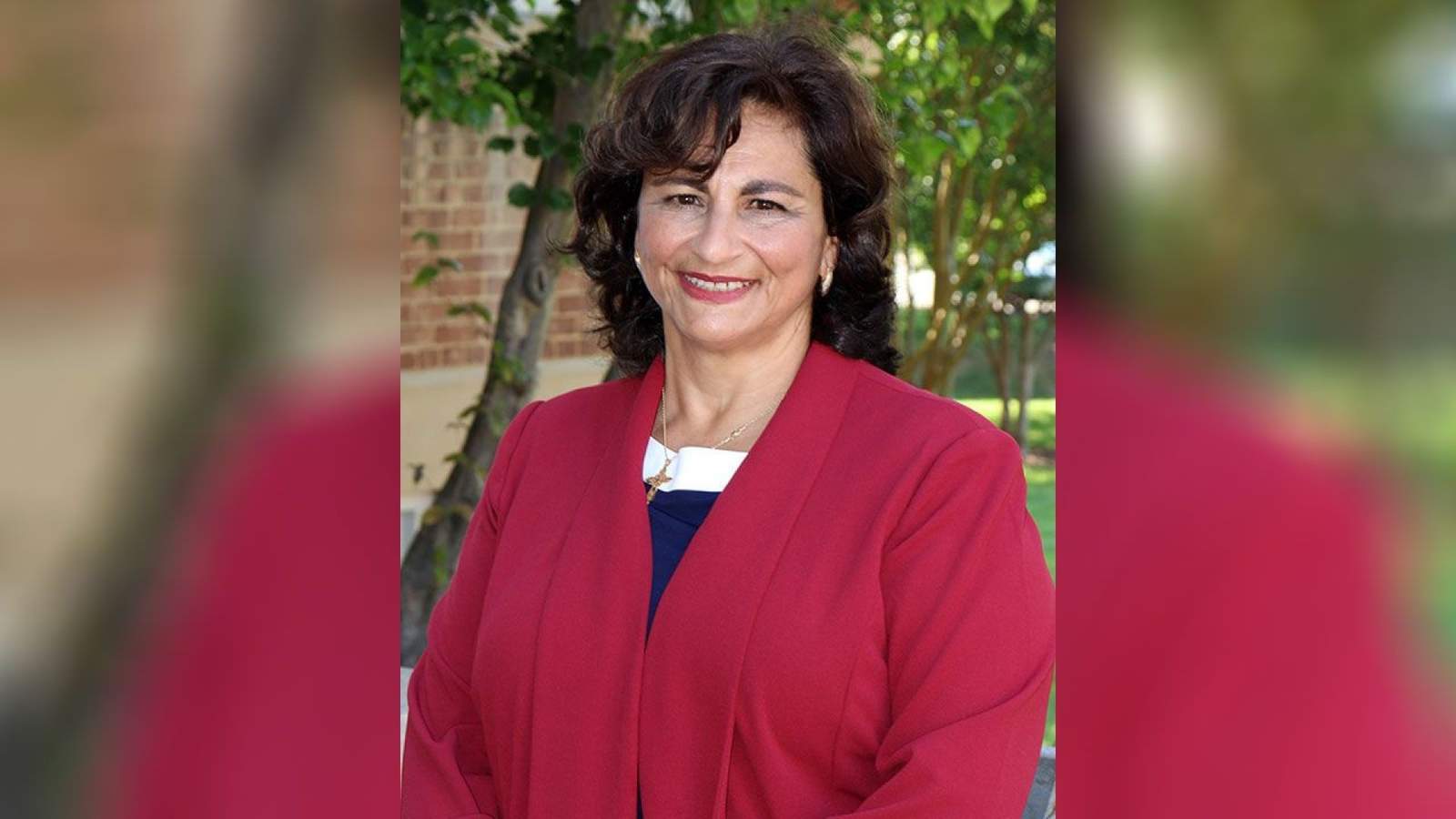 Salem elects its first-ever female mayor