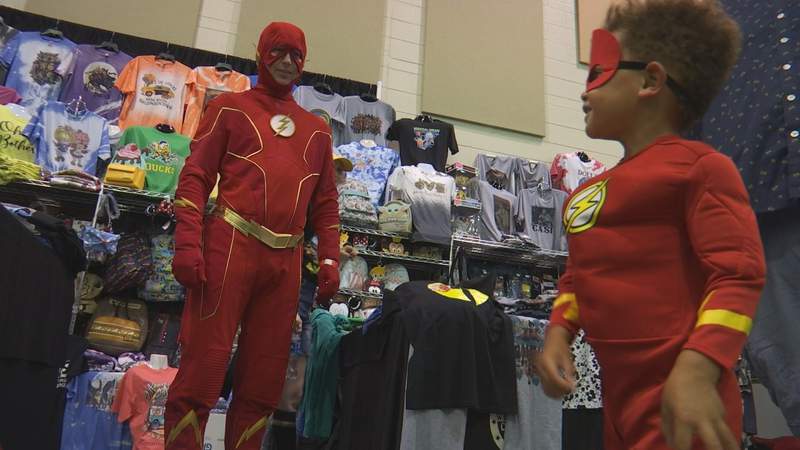 Superheroes and supervillains unite at Big Lick Comic-Con at Roanoke’s Berglund Center