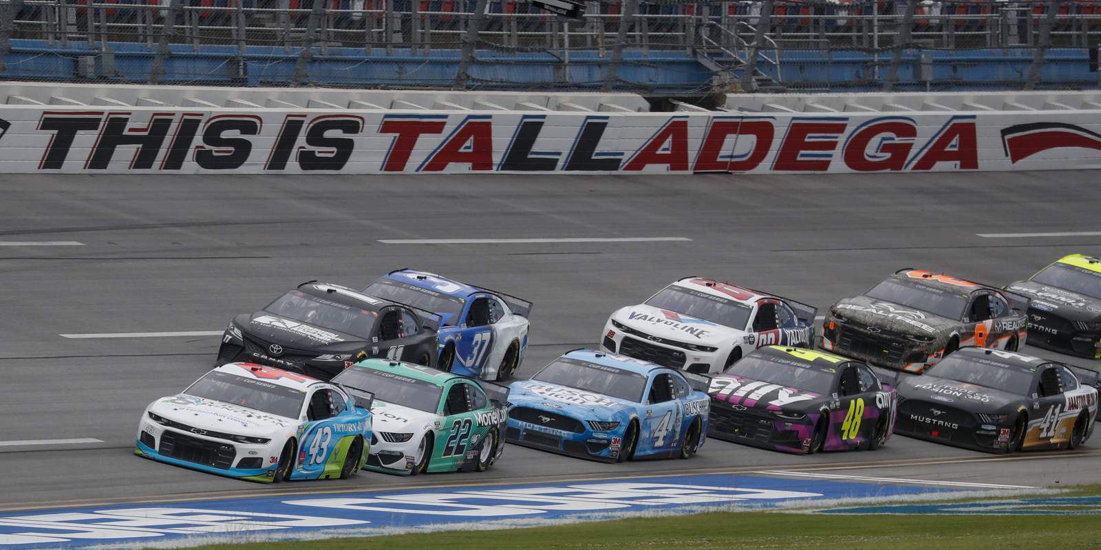 No Federal Charges Planned After Noose Found In Bubba Wallace S