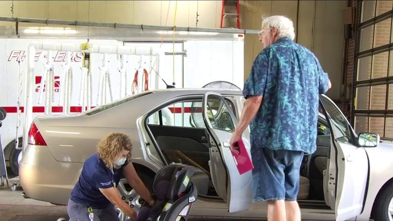 Roanoke Fire-EMS, Carilion Children’s team up for free child safety seat checks