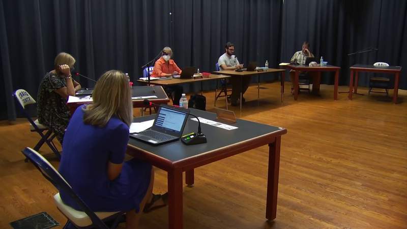 Mixed reactions from parents as Craig County schools makes adjustments to mask policy