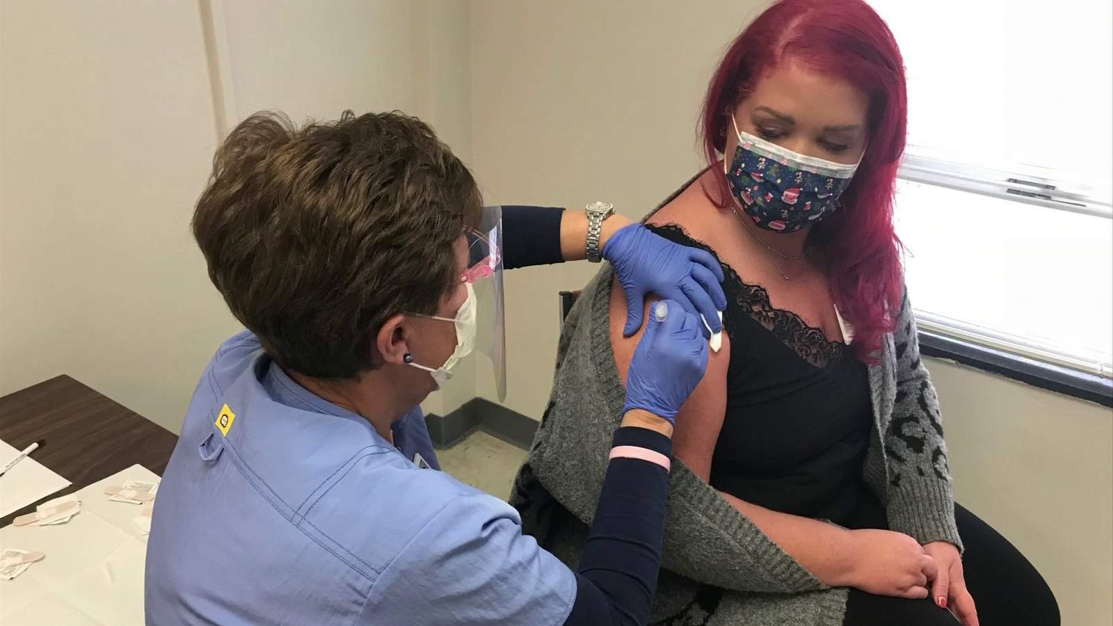 ‘Nerve-wracking and rewarding’: Virginia health care systems begin vaccinating frontline workers for COVID-19