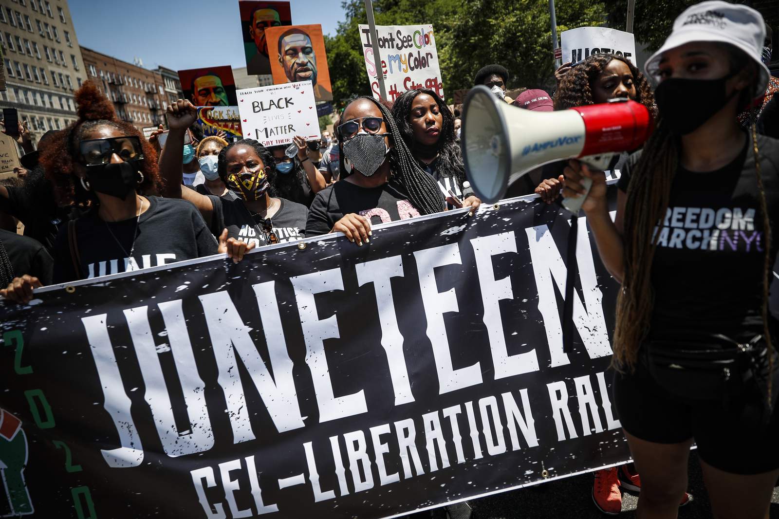 Virginia lawmakers vote to make Juneteenth a state holiday