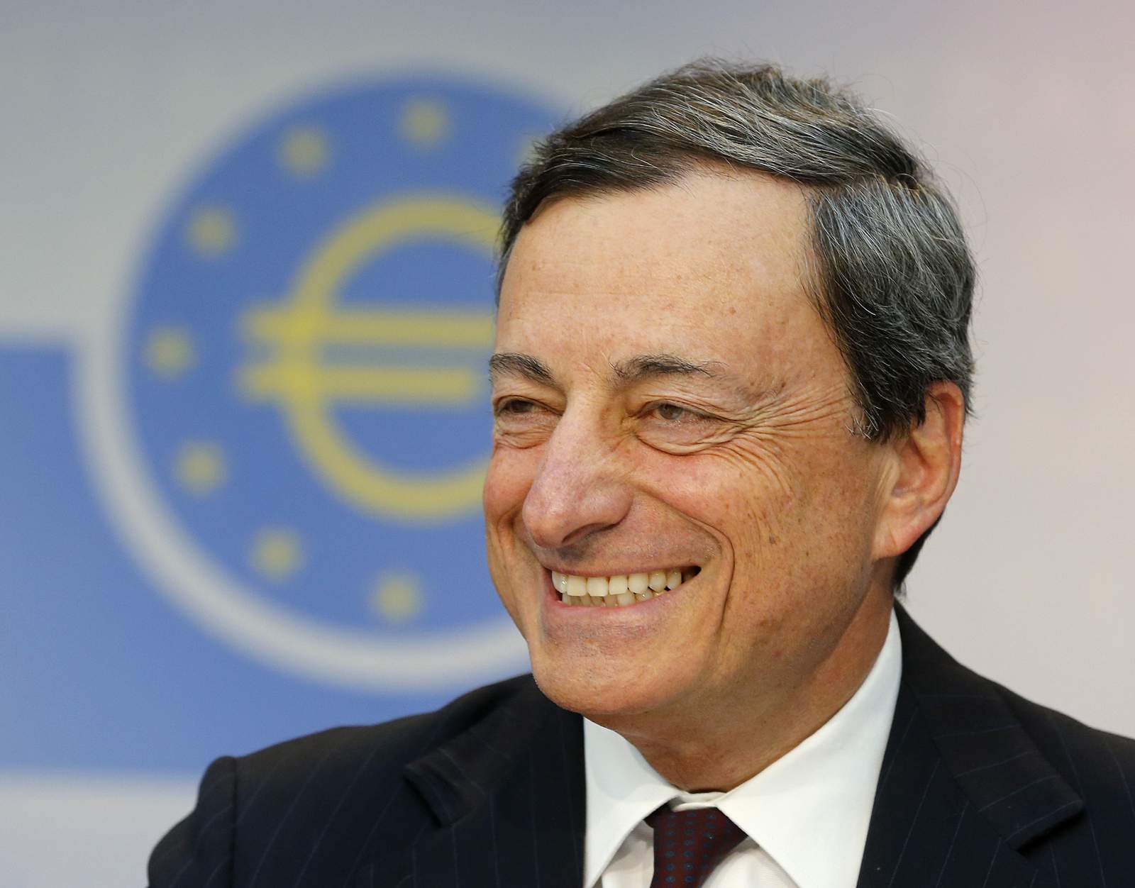 Draghi brings market savvy, gravitas to tame Italy's crises