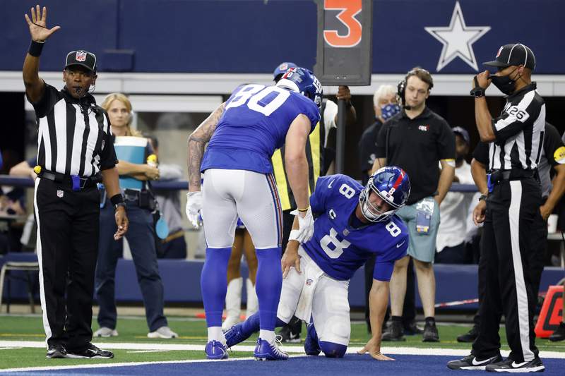 Dallas Cowboys handle Giants, inch closer toward clinching NFC East