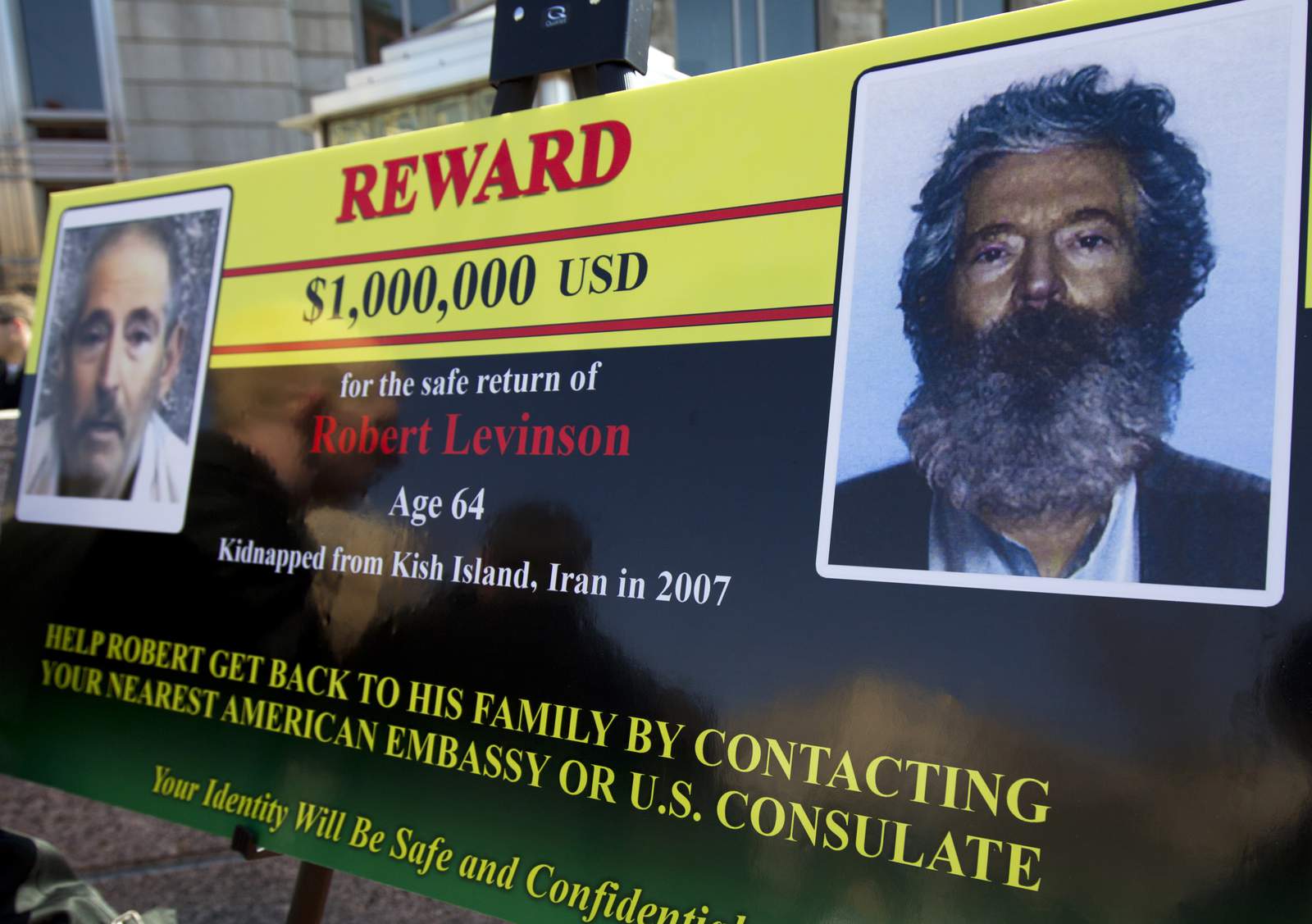FBI chief pledges to find answers on ex-agent Levinson