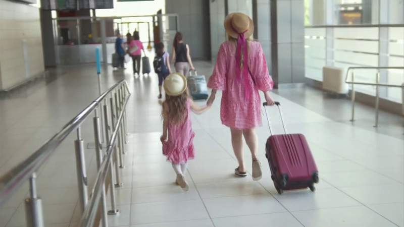 Traveling tips as your kids go back to school