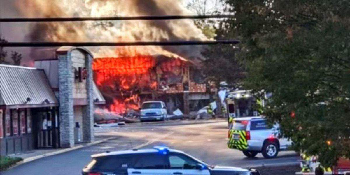 Several injured in blast, fire at Virginia shopping center