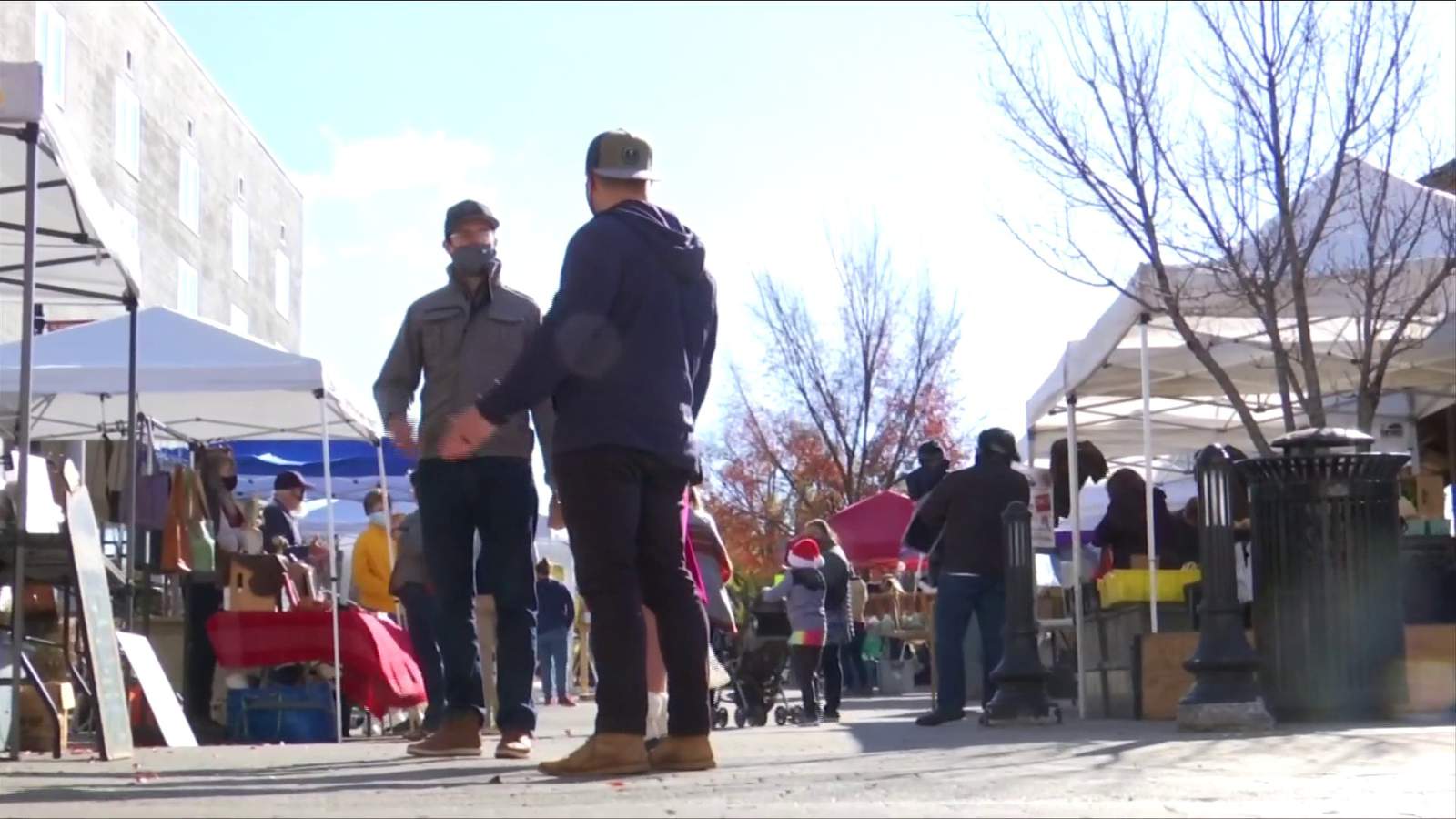‘Personally, it means a lot’: Shoppers support Blacksburg business owners on Small Business Saturday