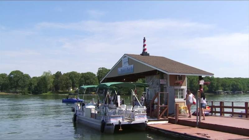 Smith Mountain Lake businesses ready for summer rush