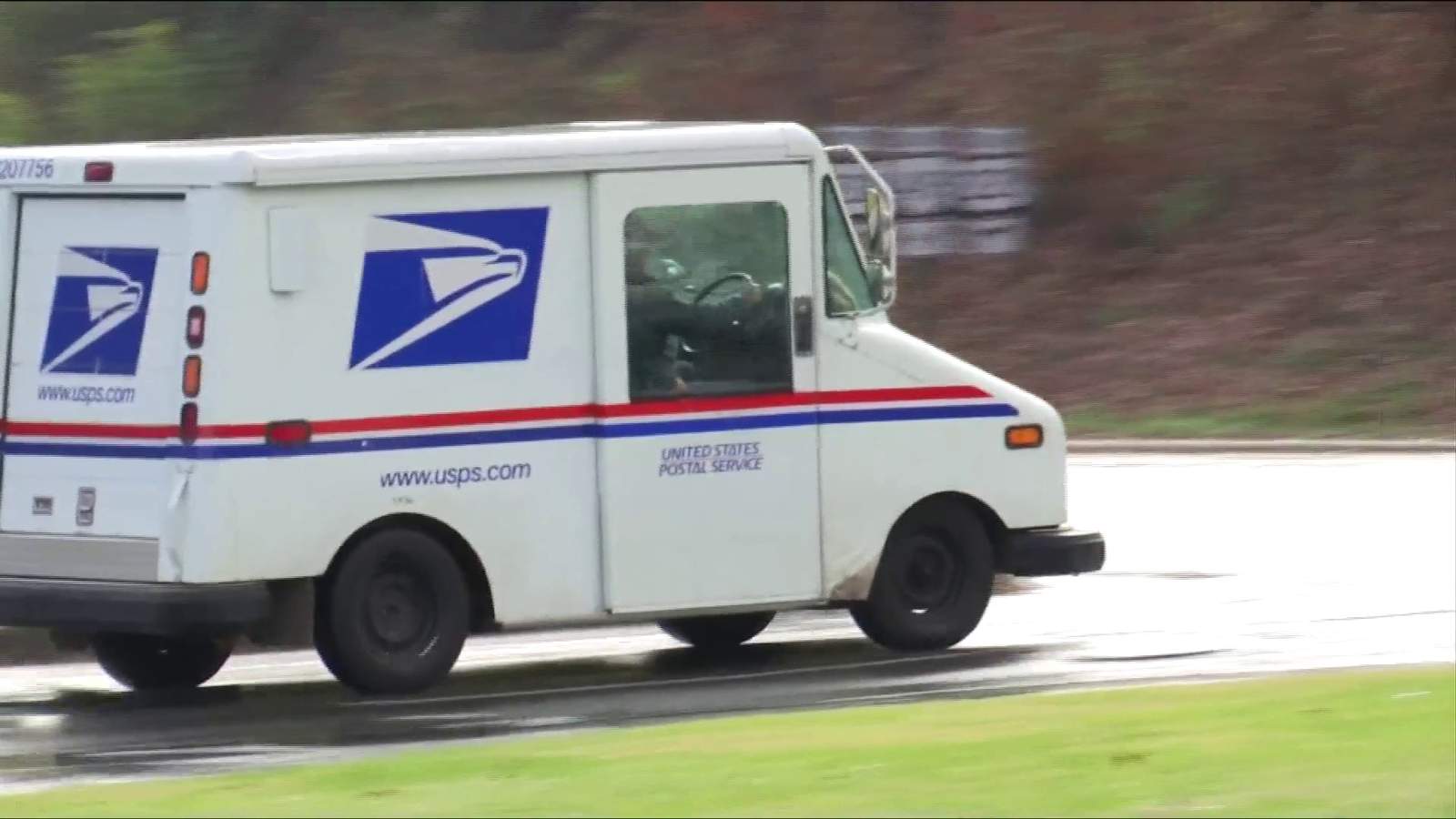 USPS preparing for winter storm as mail carriers juggle holiday deliveries